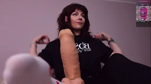 Luna_Blake