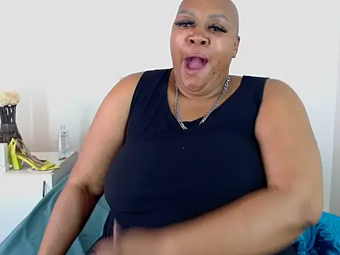 QUEENxJESSI