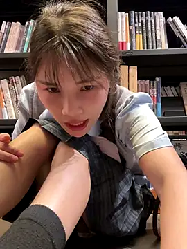 Adora188 live cam