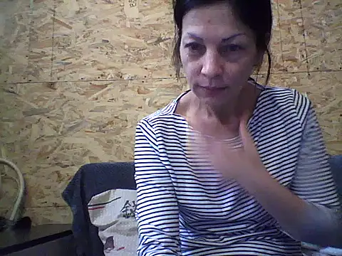 Milana38
