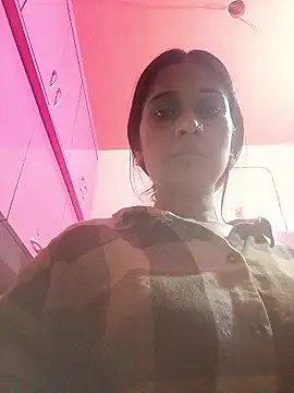 Webcam Model (hotshreya69)  is live.Free join now!