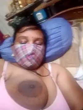 Webcam Model (hotsangeetha)  is live.Free join now!