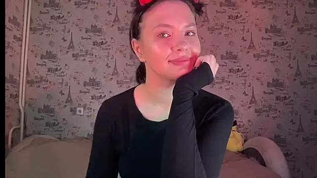 Just_Scarlet_