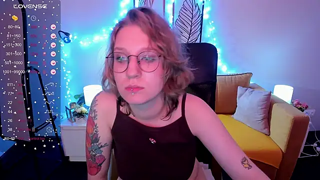 Hailey_Foxy
