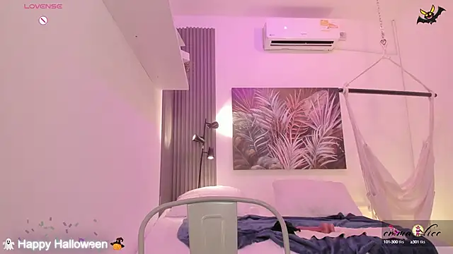 emma_alice_