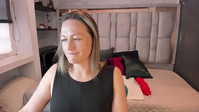 Charlot_milf