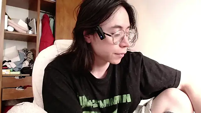 emily_pearl_