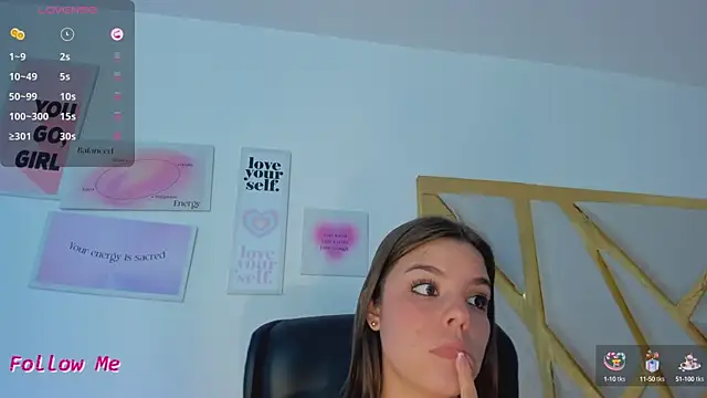 LanaJones_
