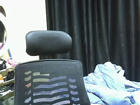 Horny-slut_