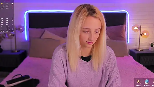 Selena_Lily