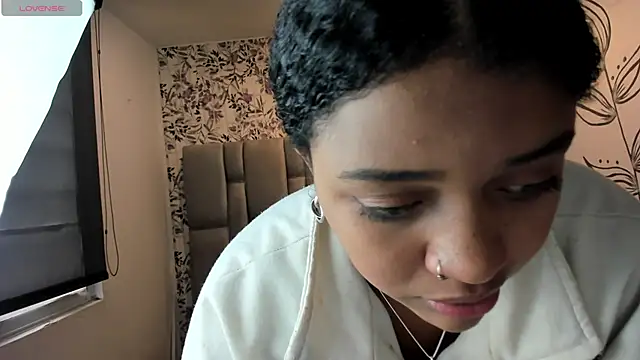 Natasha_rose__