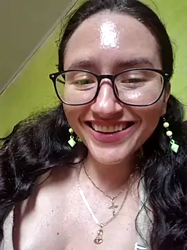 Linda_Hot13
