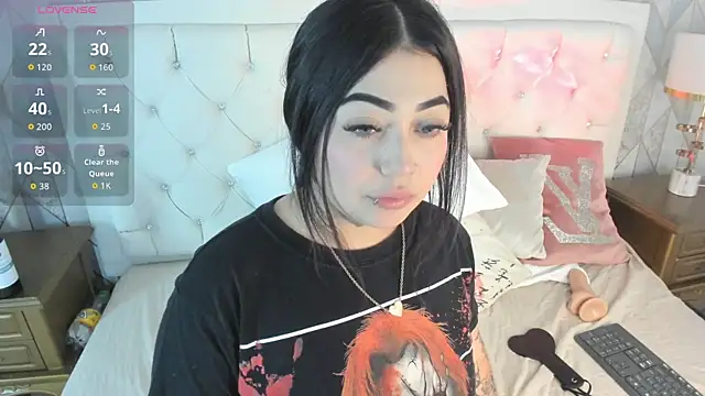 MeganStar__