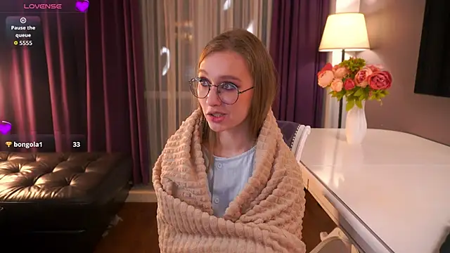  HarrietGeorge chat room