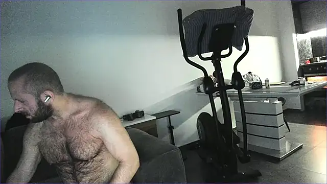 Hugealphabeast