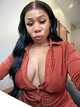 Webcam Model (Belle___)  is live.Free join now!