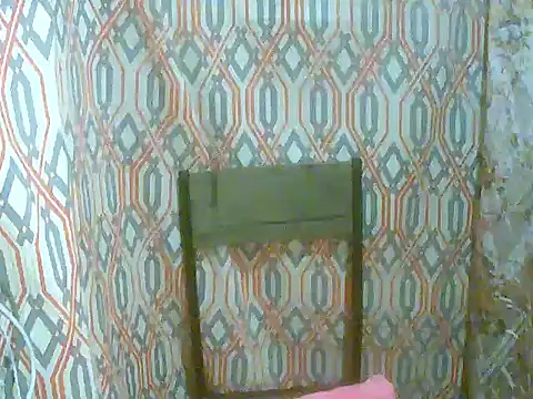Pretty_christine01