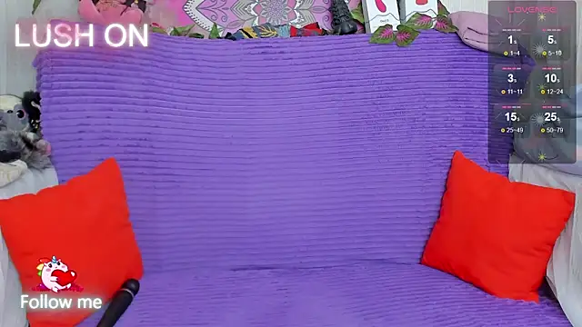 Ann_EX_Mooni
