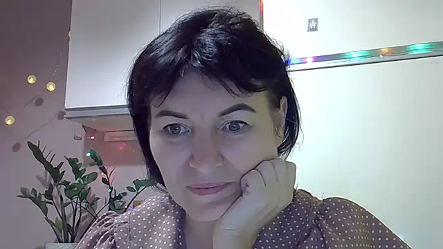 Krystal_82