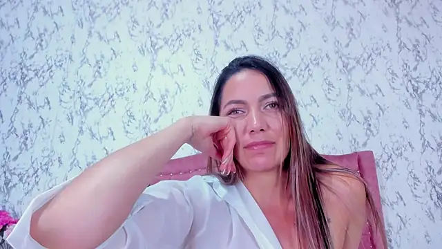 Mia_Malkovaa_