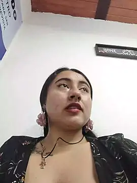 _Sarah-Office1 live cam