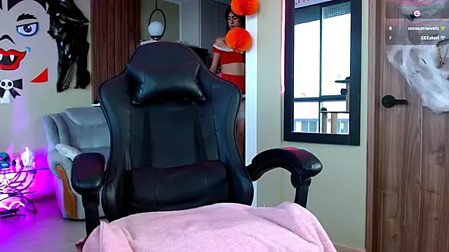 tevenwhiite