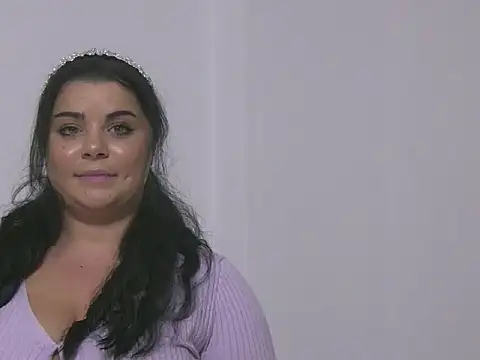 bustymadison - BustyMadison's free webcam - UK Sex Cams