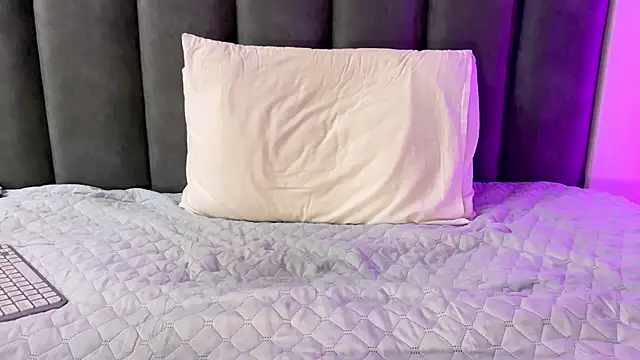 max_shy
