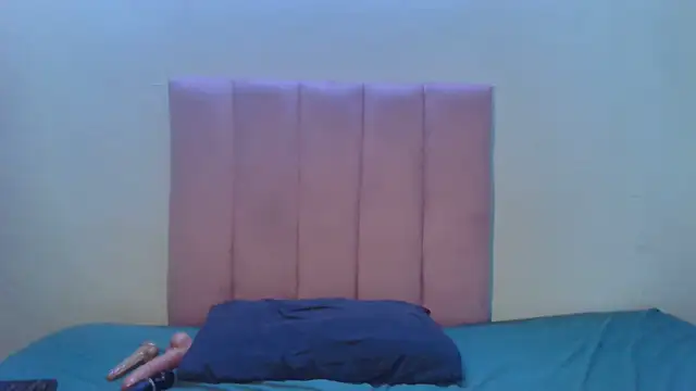 RoxyLuv77