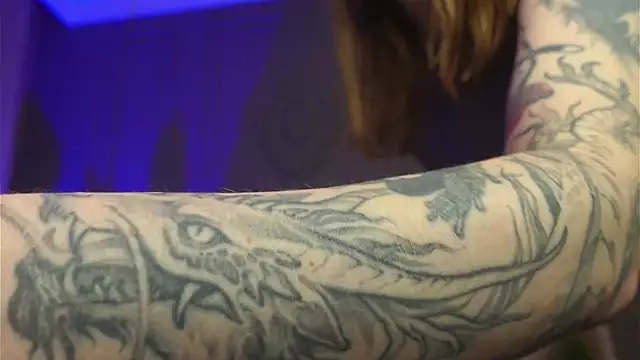 Liv_Fay