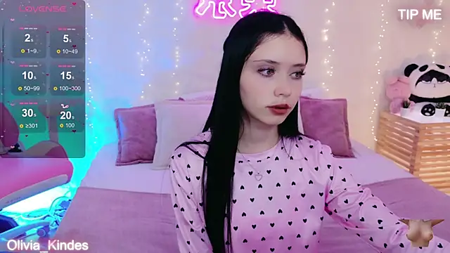 Olivia_Kindes