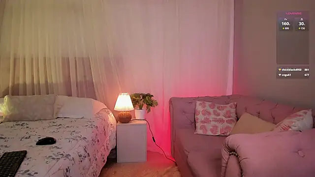 Lia_Sweett_