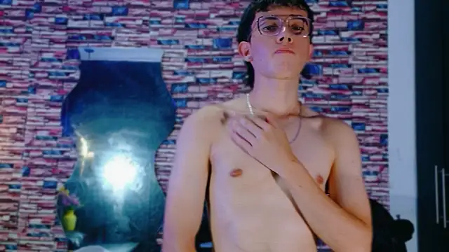 Dominic_Carmine
