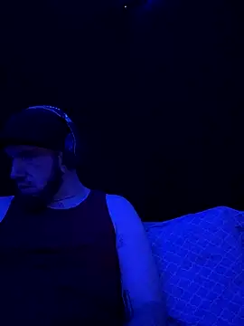 GenitalWars live cam