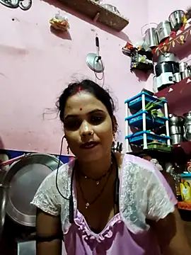 Webcam Model (Cut_ragni)  is live.Free join now!