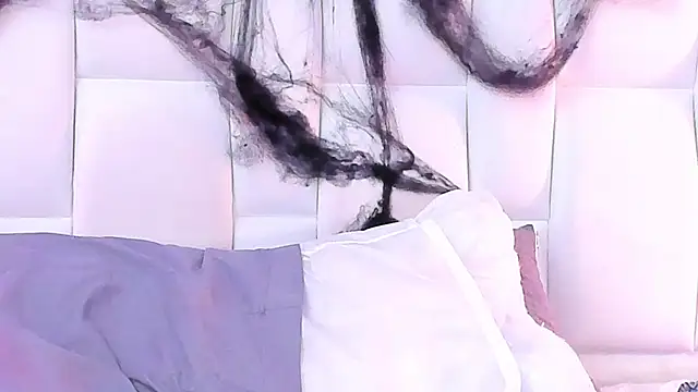 camillejuicy - CamilleJuicy's free webcam - UK Sex Cams