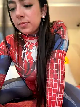 Webcam Model (Nicollemays)  is live.Free join now!