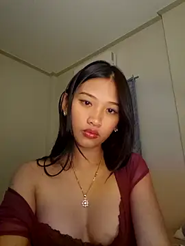Webcam Model (Bunny72772)  is live.Free join now!