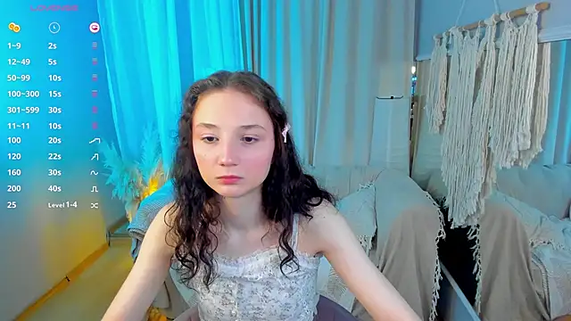 millimouse - MilliMouse's free webcam - UK Sex Cams