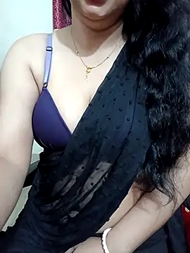 Webcam Model (Priya_Boudi)  is live.Free join now!