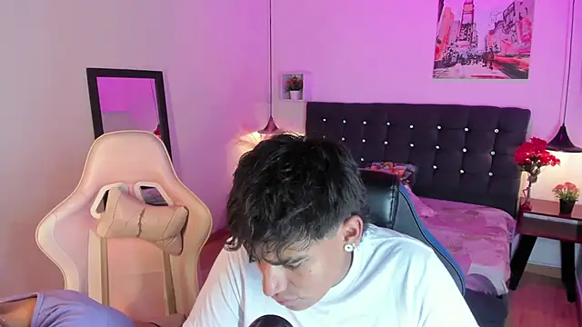 yiing_and_yang - Yiing_and_yang's free webcam - UK Sex Cams