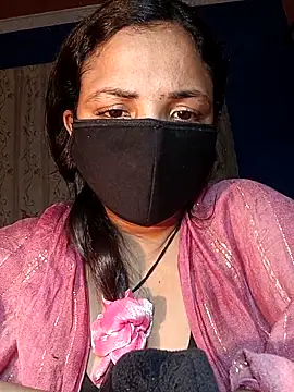 HotAishaa