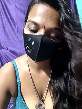 Webcam Model (cutie_pei002)  is live.Free join now!