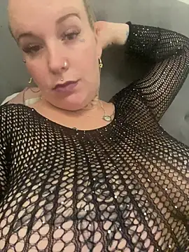Kathy-Deluxe