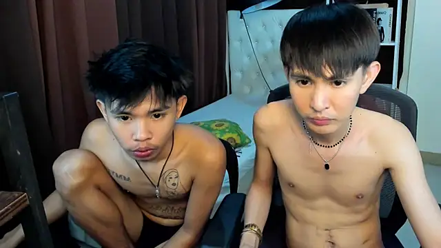 XloverXsiantwink
