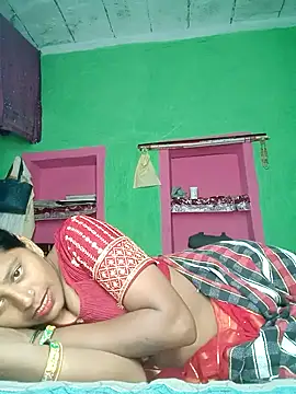 Hot_bhomihh4