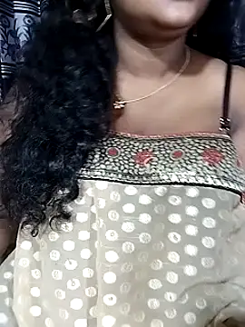 HOT_ANJOLI