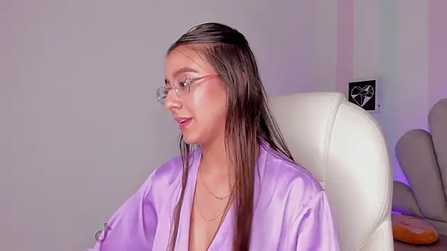 scarlett_rose_1