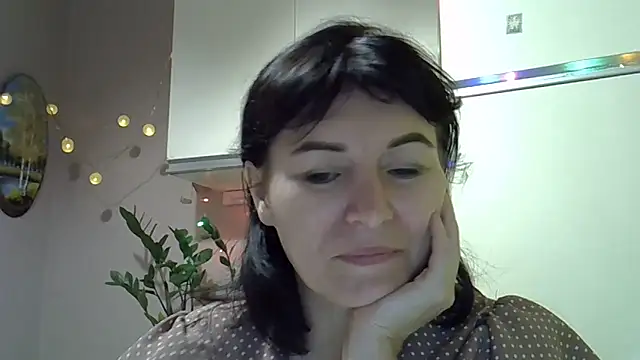 Krystal_82