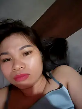 meoweo_23 - Meoweo_23's free webcam - UK Sex Cams